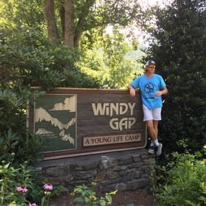 Meet your Posher, Hunter